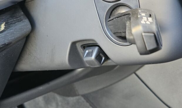 Миниатюра 27 Audi Q8 2018