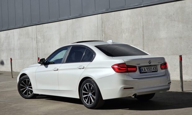 Миниатюра 3 BMW 320 X-Drive 2018