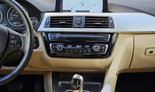 Миниатюра 33 BMW 320 X-Drive 2018