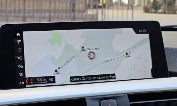 Миниатюра 35 BMW 320 X-Drive 2018