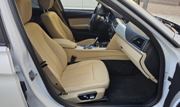 Миниатюра 44 BMW 320 X-Drive 2018