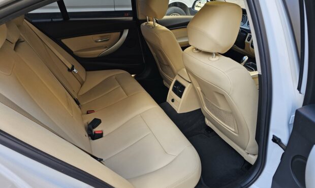 Миниатюра 49 BMW 320 X-Drive 2018