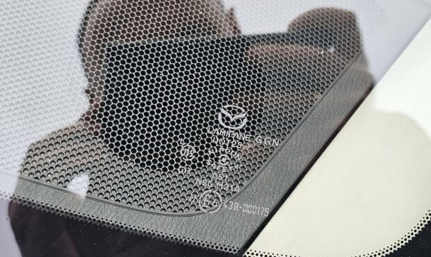 Миниатюра 9 Mazda 3 2.0 2017 Official