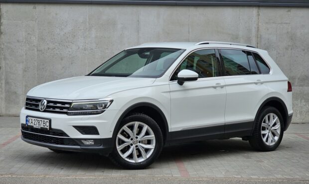 Миниатюра Volkswagen Tiguan 2019