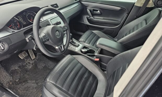 Миниатюра 16 Volkswagen CC / Passat CC 2012