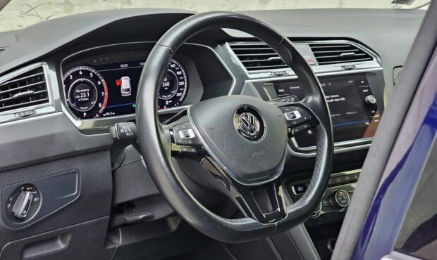 Миниатюра 20 Volkswagen Tiguan 2018