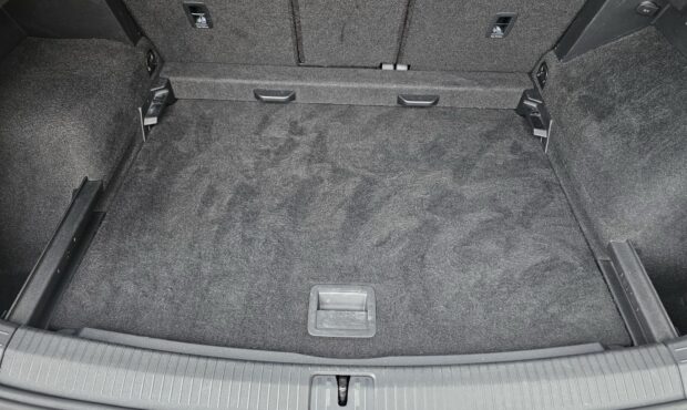 Миниатюра 24 Volkswagen Tiguan 2019