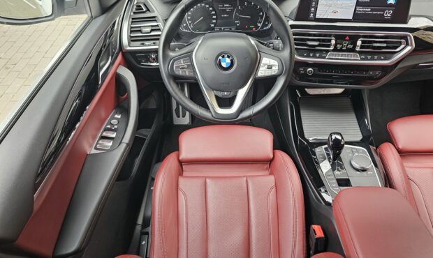 Миниатюра 34 BMW X3 2022