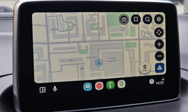 Миниатюра 35 Mazda 3 2016