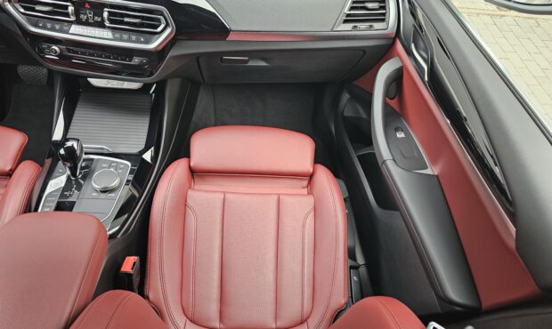 Миниатюра 50 BMW X3 2022