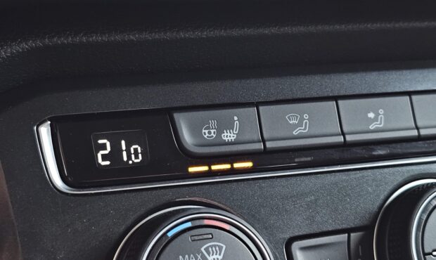 Миниатюра 51 Volkswagen Tiguan 2019