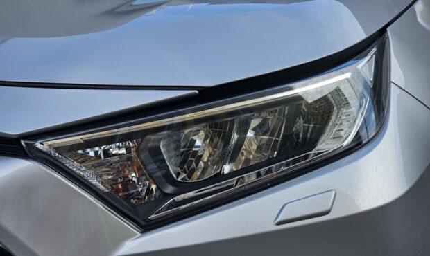 Миниатюра 10 Toyota RAV4 2019