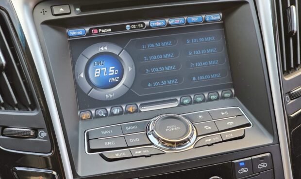 Миниатюра 34 Hyundai Sonata 2010