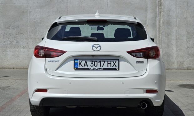 Миниатюра 4 Mazda 3 2017 Official