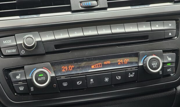 Миниатюра 42 BMW 335i xDrive 2015