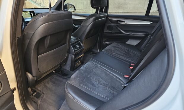 Миниатюра 49 BMW X5 2015 2.0d M-Pack