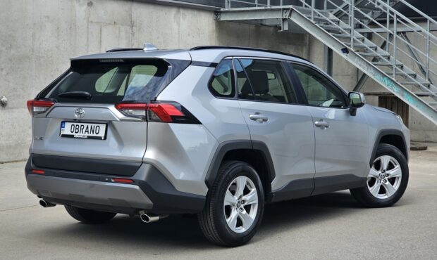 Миниатюра 5 Toyota RAV4 2019