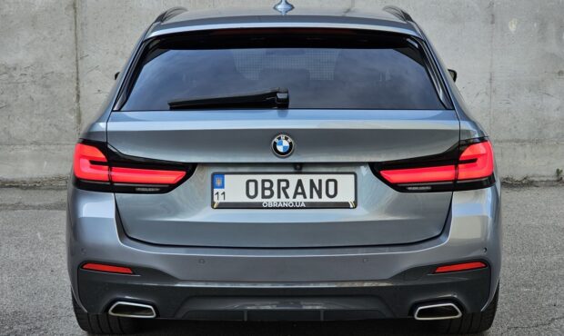Миниатюра 4 BMW 5 2019 3.0