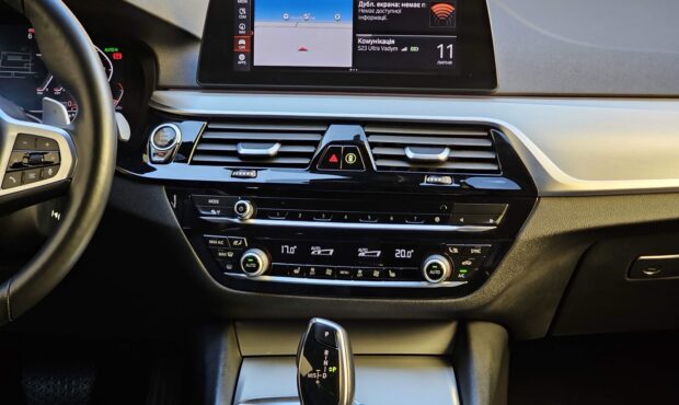 Миниатюра 49 BMW 5 2019 3.0