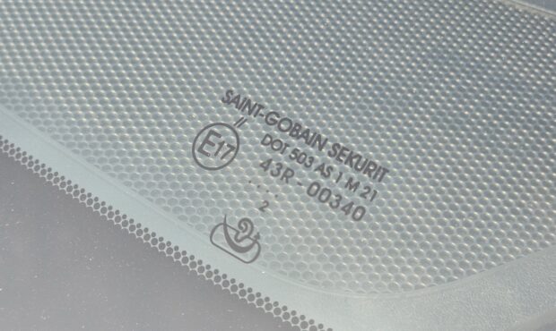 Миниатюра 10 Mazda 3 2013