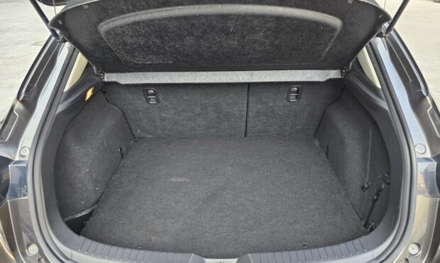 Миниатюра 16 Mazda 3 2013