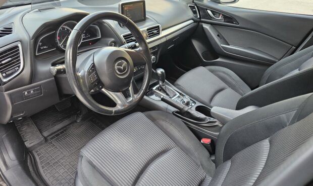 Миниатюра 20 Mazda 3 2013