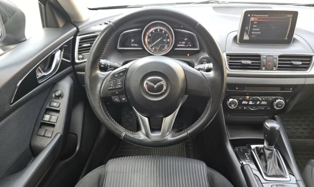 Миниатюра 22 Mazda 3 2013
