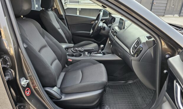 Миниатюра 31 Mazda 3 2013