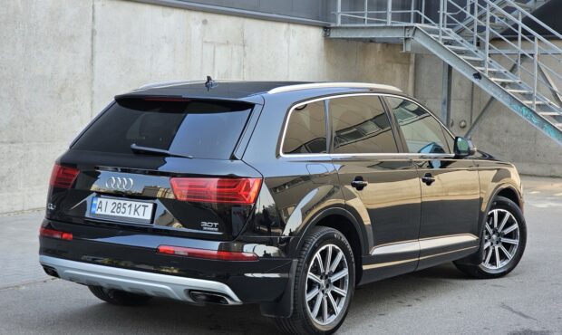 Миниатюра 5 Audi Q7 2016