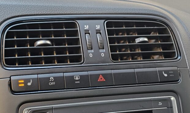 Миниатюра 20 Volkswagen Polo Sedan 2017