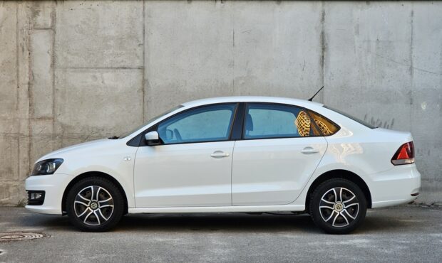 Миниатюра 2 Volkswagen Polo Sedan 2017