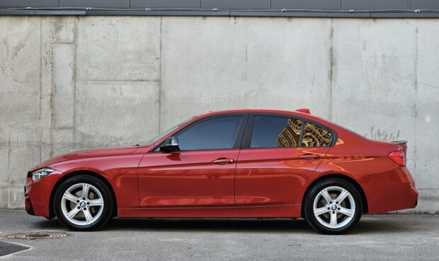 Миниатюра 2 BMW 3 2015 xDrive