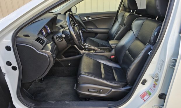 Миниатюра 20 Honda Accord 2012